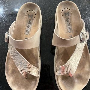 MEPHISTO  Sandals Sz 14 Gold and cream, Pre-Owned, Good condition
